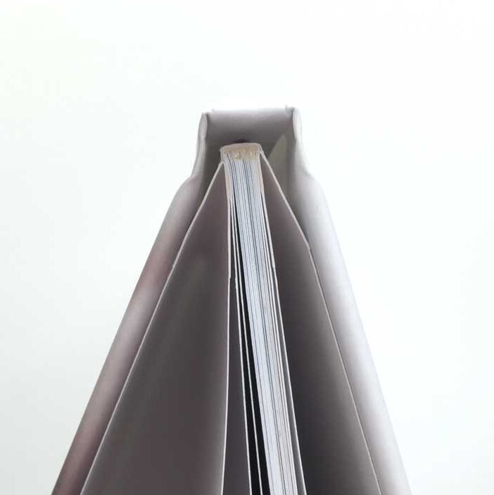 しまうまプリント プレミアムハードカバーのフォトブック外観